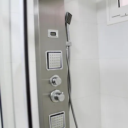 Wish Constancia De Apartament Sewilla